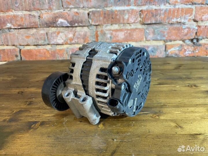 Генератор Bmw X5 E70 N52B30 AF 2008