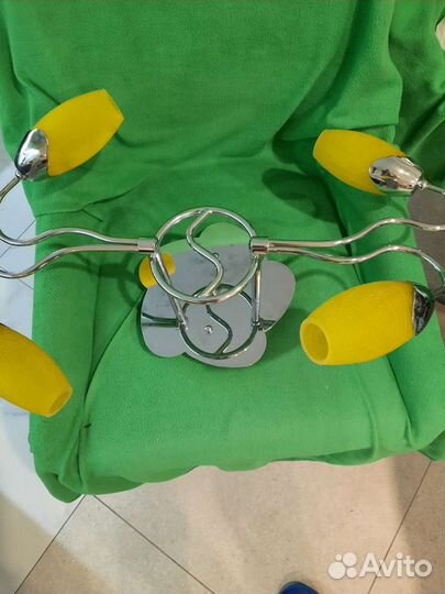 Люстры потолочные 2 шт