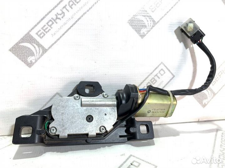 Доводчик двери багажника Bmw 7 E65 2001-2008