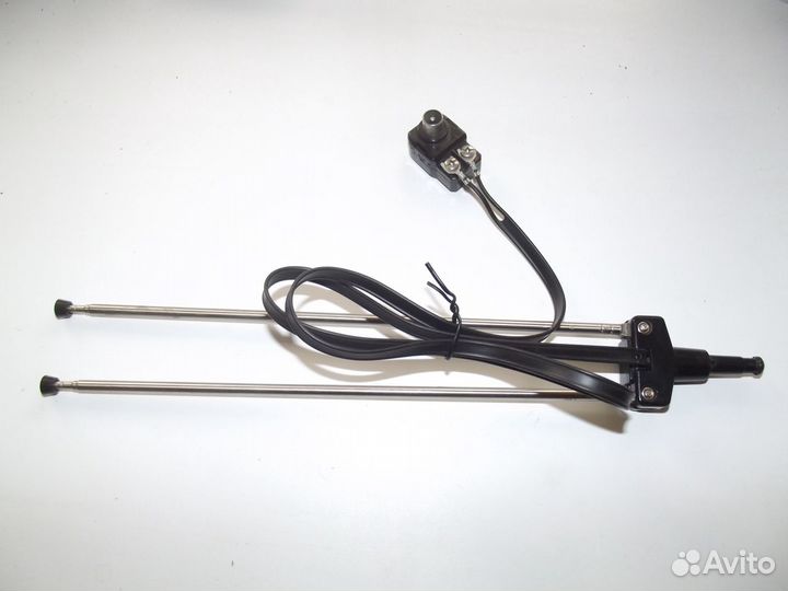 Антенна для телевизора комнатная