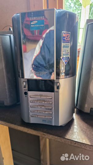 Музыкальный центр Samsung MM-ZL7