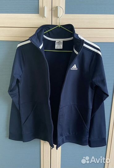 Олимпийка adidas М (10/12 лет). Онигинал.Новая