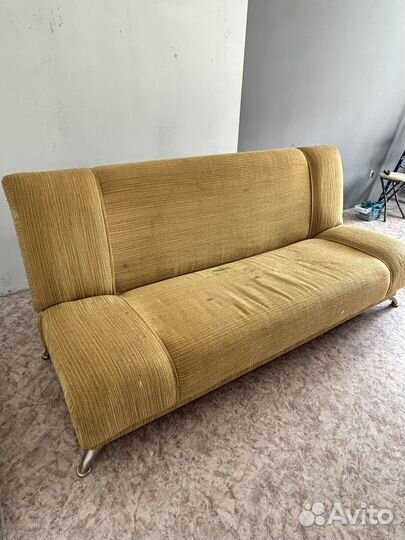 Диван на дачу