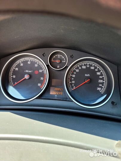 Opel Astra GTC, 2008