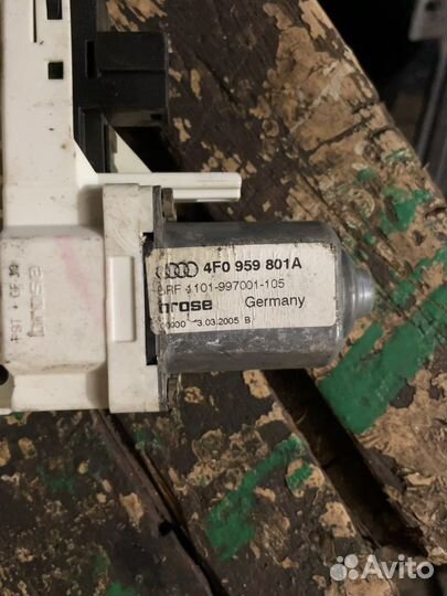 Моторчик стеклоподъемника Audi A6 C6 4F