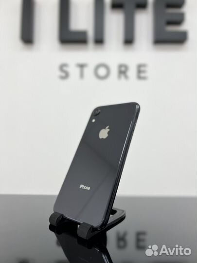 iPhone Xr, 64 ГБ