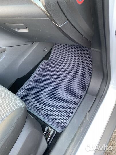 Эва Коврики