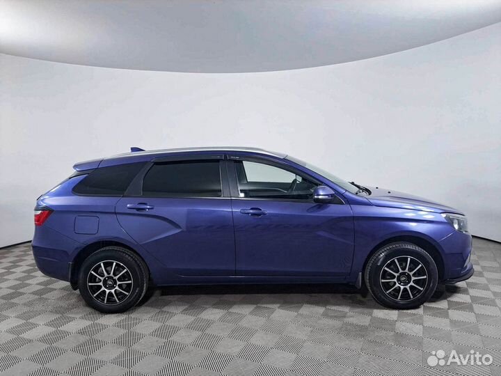 LADA Vesta 1.6 CVT, 2021, 40 120 км