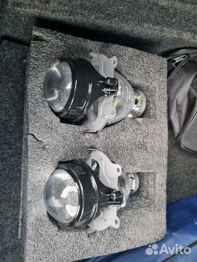 Штатные линзы mazda