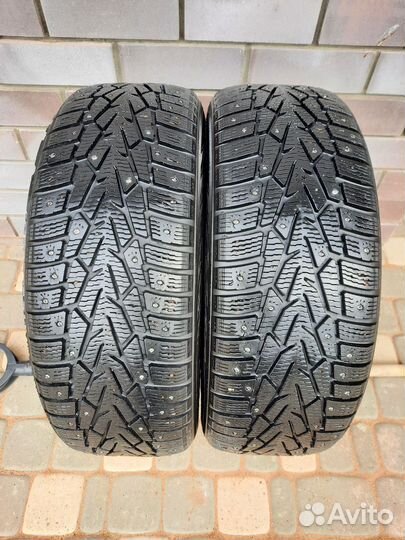Nokian Tyres Hakkapeliitta 7 SUV 215/65 R16