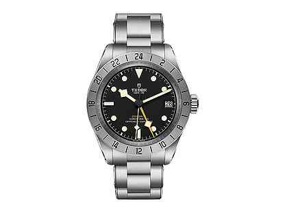 Часы Tudor Balck Bay Pro M79470-0001