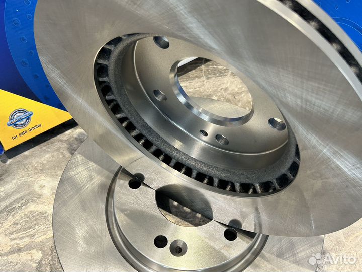 Тормозные диски передние Kia Ceed JD 2012