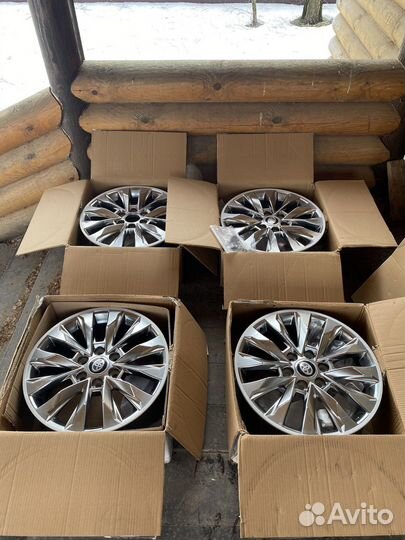 Диски на Toyota Land Cruiser 300 Оригинал