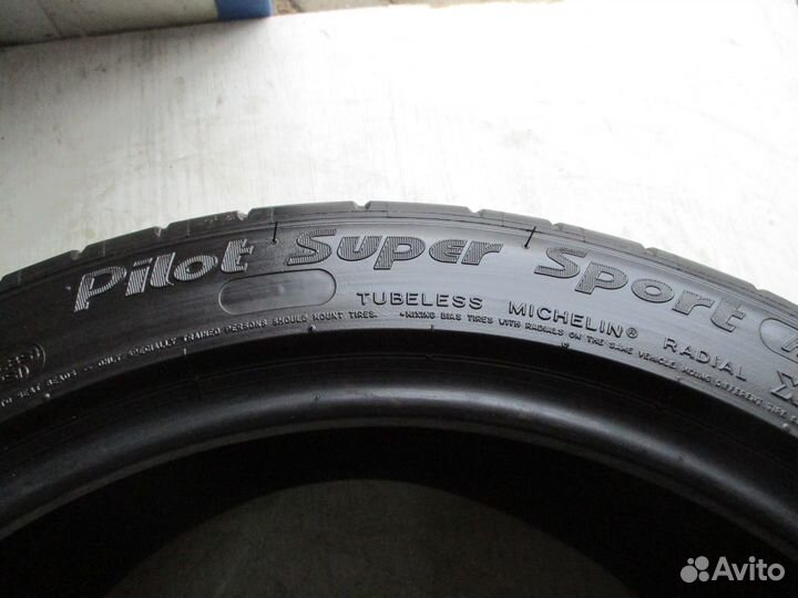 Michelin Pilot Super Sport 295/35 R20