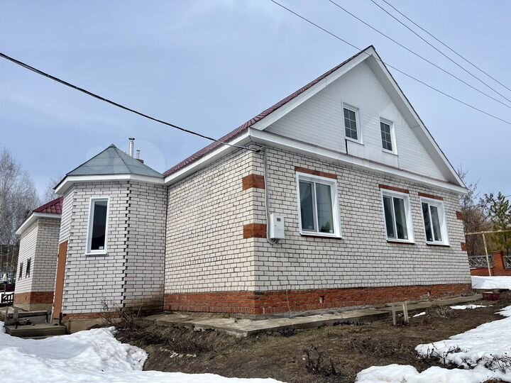 Дом 138 м² на участке 15,7 сот.