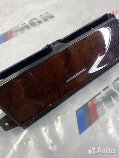 Пепельница передняя Bmw X5 E53 M54B30 2002
