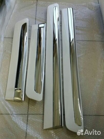 Land cruiser 200 Молдинги дверей стиль Lexus B5VZ5