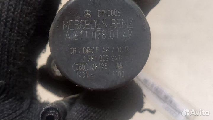 Рампа топливная Mercedes Vito W638, 2002