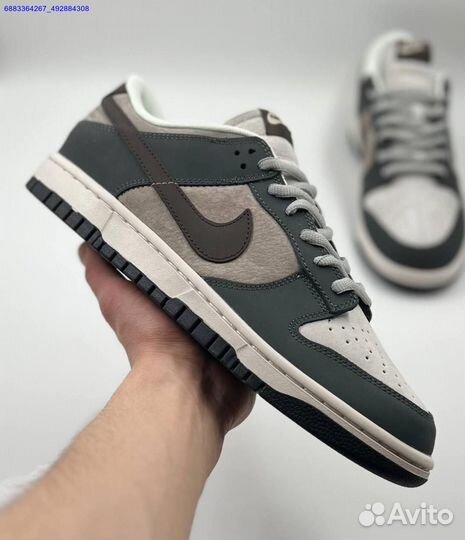 Великан Nike SB Dunk Low Otomo Katsuhiro