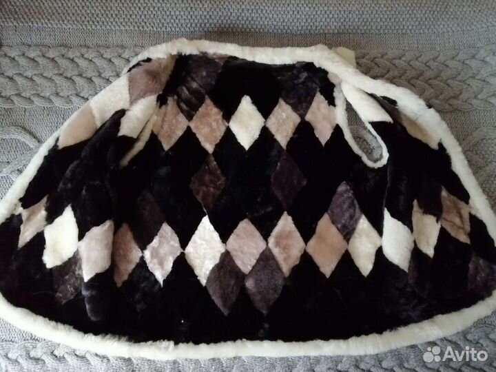 Жилетка для мальчика из овчины