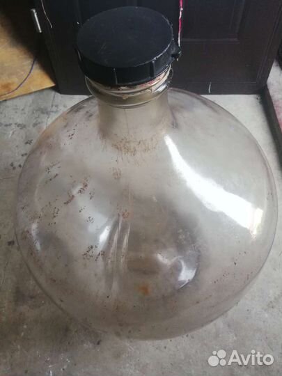 Бутыль винная стеклянная 60 л СССР