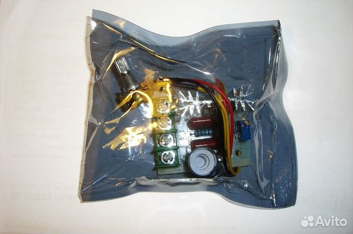 Регулятор напряжения, диммер, 220 В