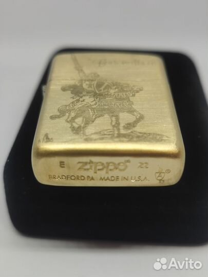 Зажигалка бензиновая zippo armor крестоносец