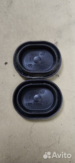 Амортизаторы крышки багажника VW Touareg NF 10-18