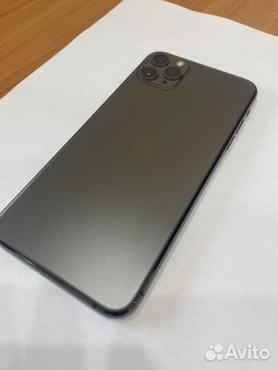 iPhone 11 Pro Max, 64 ГБ