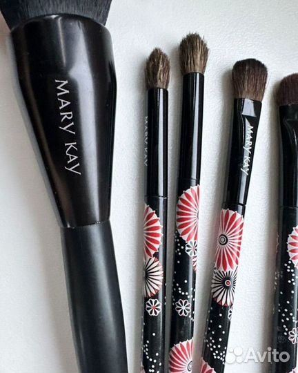 12 новых кистей mary kay