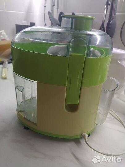 Соковыжималка delfa