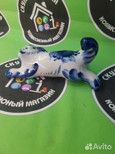 Статуэтка из фарфора Гжель. T986