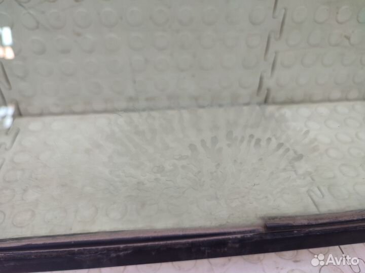 Стекло двери переднее левое Lexus Lx570 J200