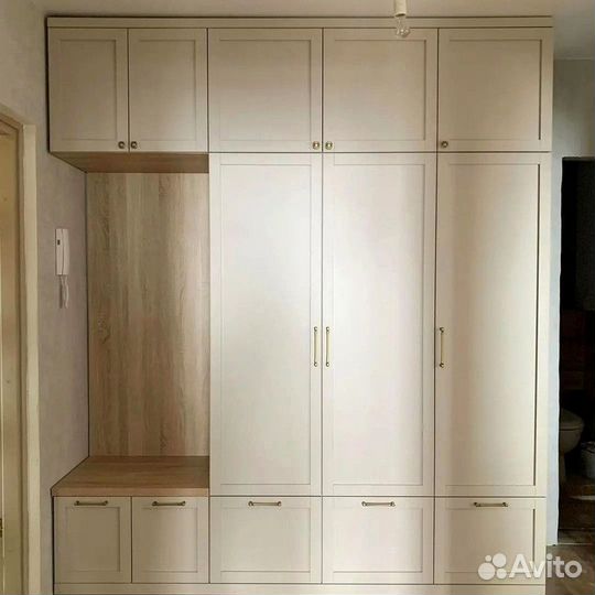 Корпусная мебель для прихожей