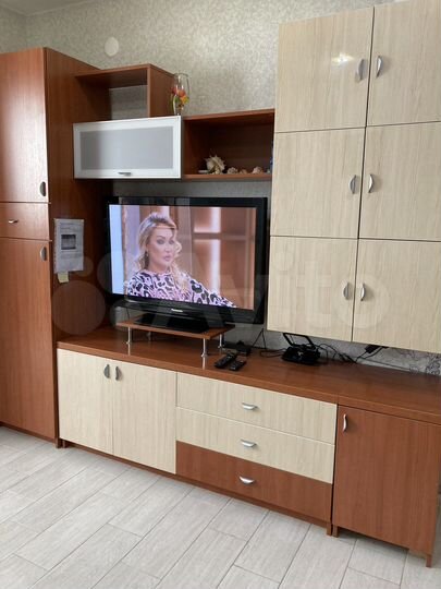 1-к. квартира, 42 м², 1/5 эт.