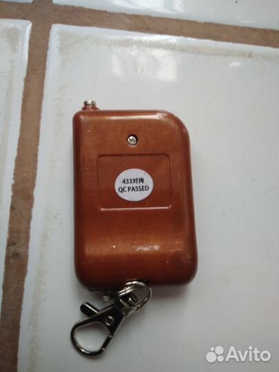 Пульт управления шлагбаумом, воротами новый