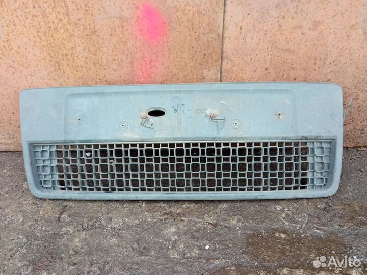 Решетка в бампер Ford Fusion