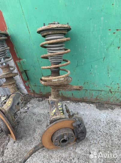 Стойки передние audi a6 c4