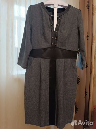 Платье женское 46 48