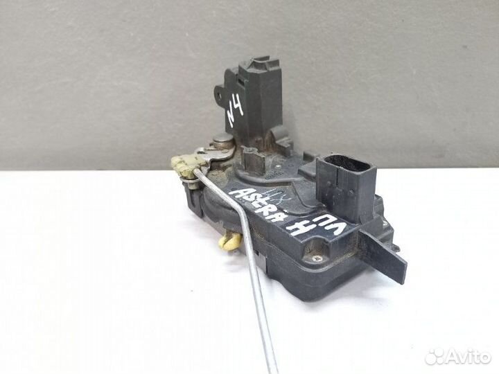 Замок двери передний левый Opel Astra H 2009