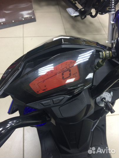 Скутер Arc (Fos)