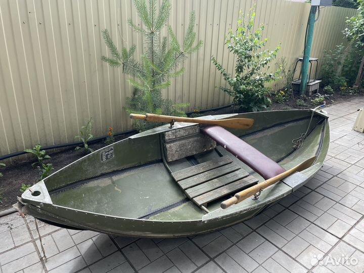 Весельная складная лодка