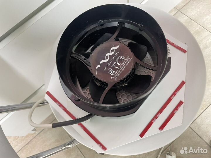 Пылесос для маникюра max ultimate 4 Plus