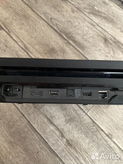 Sony PS4 pro 1tb