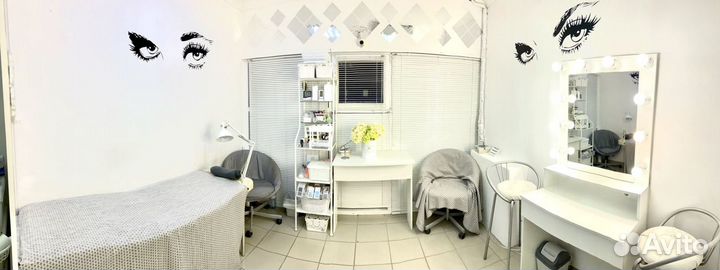 Аренда места на наращивание ресниц/бровист