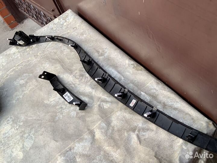 Молдинг на hyundai i40 хендай ай40