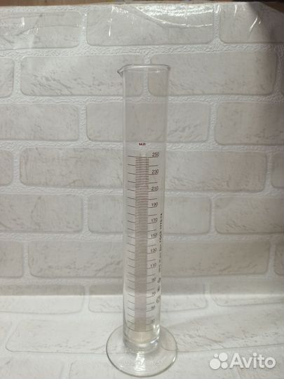 Колба мерная стекло 250мл(цилиндр мерный)