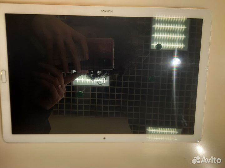 Планшет huawei mediapad m5,пудровый