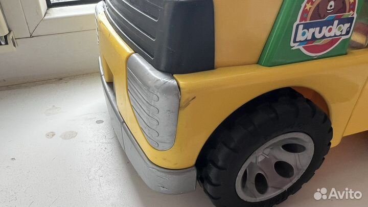 Машинка Bruder