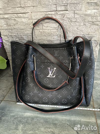 Сумка в стиле LV